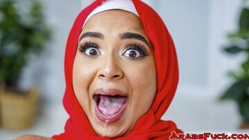 Guy is enraged to finally bang his hijab girl gf Babi Star!