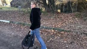 walking with luna and her excellent blowjobs