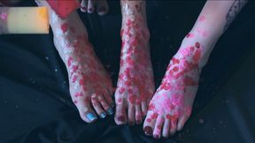 Love How Hot Wax Feels On My Feet