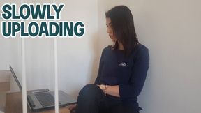 Slowly uploading (Dangling and dipping) - HD