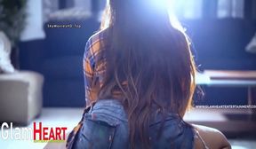 Hot indian Saree Model Urvashi The Feeling 2019 Glam Heart Entertainment App Video 1080p