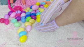 Spring Feet Fling Wrinkled Soles Long Toes Bare Foot Fetish
