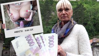 Czech Streets 113: Tour-guide from Karlstejn