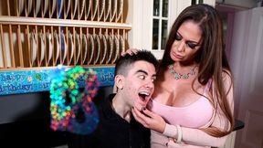 Milfs Like it Big featuring Cathy Heaven's big ass action