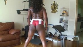 Quivering stud Don Who jerks off while distracting my sweaty gym grind