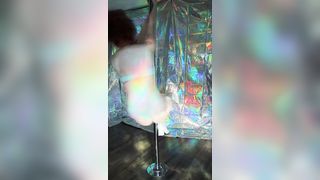 GOGO cunt with mouth Strip Tease and Pole Dancing