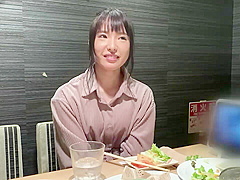 デカチン大好きな帰国子女女子大生とリアルセックス