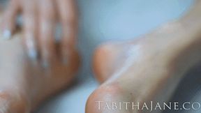 Oily Foot and Leg Worship