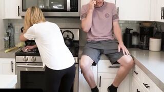 FreeUse Cougar - Lucky Stud Free Fucks His Landlords Milf Ex-Wife Crystal Clark Into Front Of Him