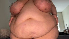 SSSBW Eating Danish In Bed Fully Nude
