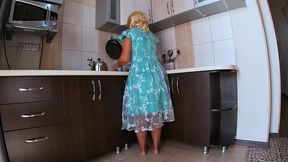 Spying on a mature wife's skirt and rough anal&#x1F44C; action