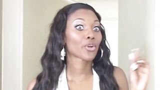 Nyomi Banxx getting her hole spread.