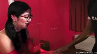 Sexy Big Butt Nerd Lucy sunflower Gets Dicked Down by BBC