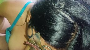 le doy dinero a la putita de mi primastra para que me chupe mi gran verga y se monte encima de ella / leandrozimmer / chiquicandy