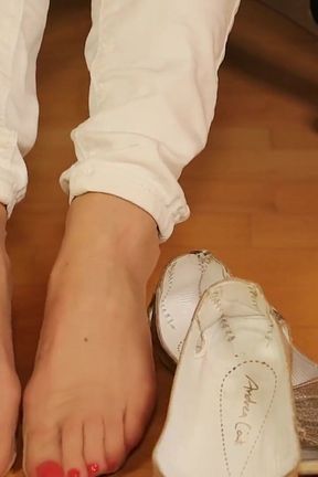 Silver Peeptoe Slingbacks &amp; Sheer Nude Nylons - Footplay &amp; Shoeplay