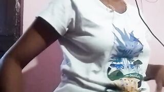 Tamil wifey t shirt remove