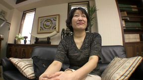 I Want to Have a One-chance Encounter with a Mature Amateur Woman Who Is a Bitch. -1