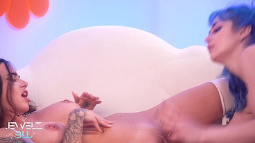 Sensual Hookup With Suttin