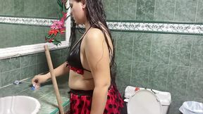 My Stepfather Peeks at Me and Fucks Me When My Stepmother Is Not There