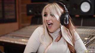 Studio Hardcore ASMR