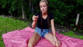 Giantess Hunting HD-Ama Rio is hunting her little prey