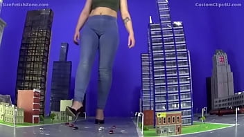giantess 19