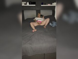 Masturbation Porn On The Bed Multiple Orgasm Trembling Twitch Moaning Fuck Me Watch As I Cum Satisfyer Foreplay Blonde Solo