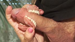 Blowout between senior and toothless tart