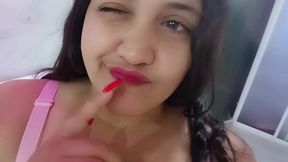 sexo con el resepcionista del motel en el jacuzzi