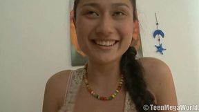 Sexy Asian Slevie Gets it On in Her Debut Video!