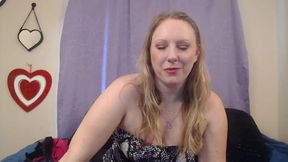 Savannah Leigh Changes into a Dress Off Cam