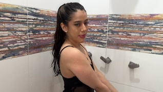 Taking a bath to remove the foam from my body and an intense girlfriend calls on the phone.
