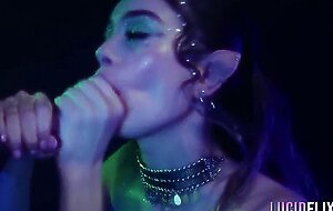 Molly little, luminati, calypso in hd