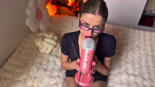ASMR RELAX * A cute petite blonde Mic Pumping and Make You CUM * Lissa Piccola