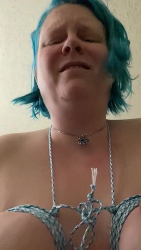 Full face vid of tied tits slapped