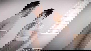 Dude bangs mom as his housewife is next to em