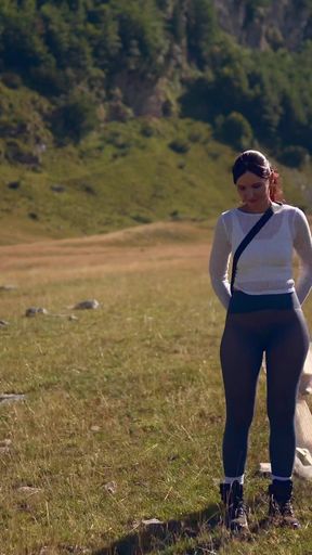 Must-see moment from &quot;Hiking in a canyon&quot;