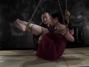 Japanese Knot Queen Tied Up, Gags &amp; Blindfolds in 4 Steamy Scenes