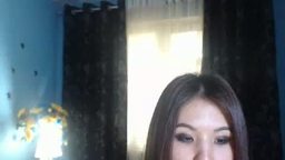 Kim Hearts Shows Off Her Sexy Curves Underneath Gown