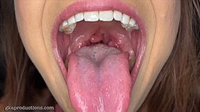 Sensual Vore Tease With Maria Jade (SD 720p WMV)
