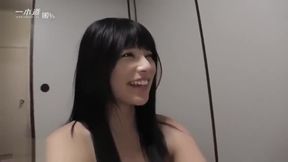 Ai Uehara&#039;s Jugs Take a Dip in the Shower, Damn!