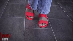Colourful Feet And Shoes (HDTVWMV) – Miss Abiola