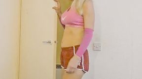 fit jogger girl cums with toy