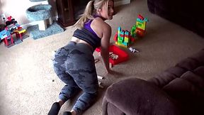 Horny babysitter blows huge dick of her boss while his wife sitting in next room!