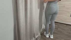 My girlfriend plays in a maxi insert and masturbates in tight leggings