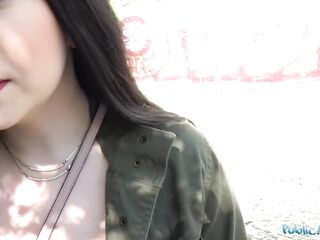 Public Agent Money tempts breasty American Amilia Onyx to bang