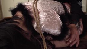 Kinky Neon Noodles: Gagging Brunette in Ropeplay, Dildo Exploration