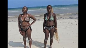 Beach Catfight Essa vs Gracey 4K