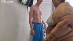 You can't lift me!