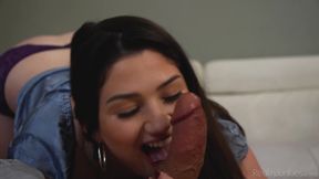 Stunning temptress Alyx Star breathtaking xxx video
